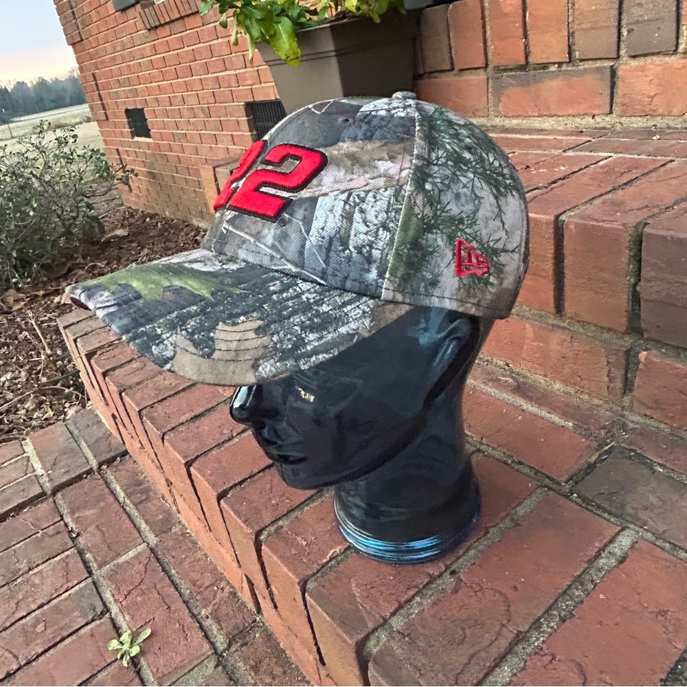 Joey Logano #22 NASCAR adjustable camo hat made - Picture 4 of 8